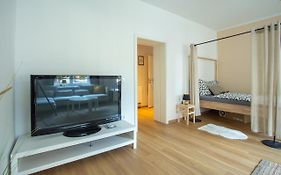 FULL HOUSE Premium Apartments - Halle Südstadt -NTFLX inkl.